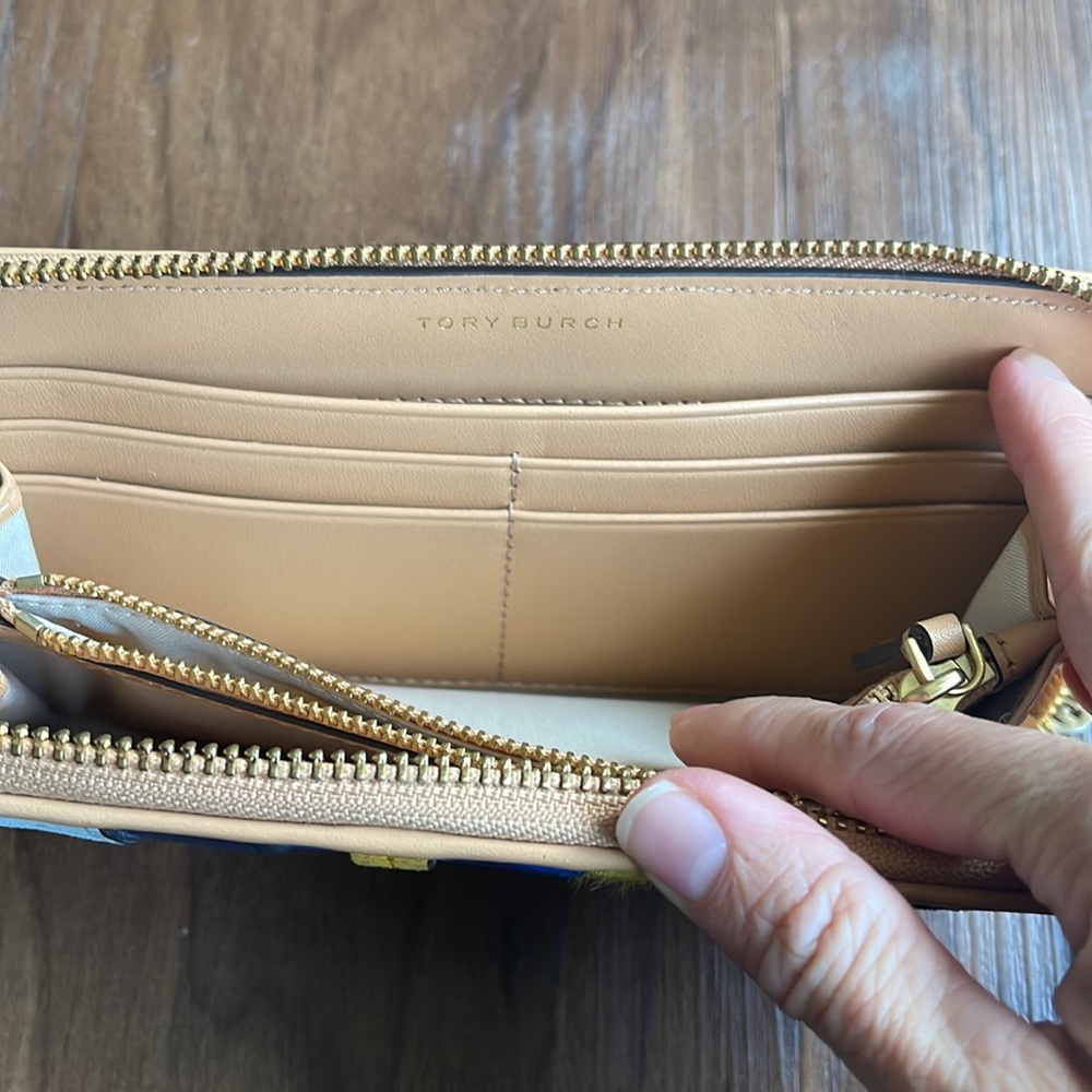 Tory Burch Balloon Stripe Continental Wallet - Picture 7 of 14